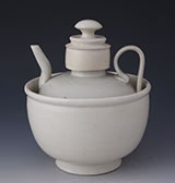 宋青白釉帶蓋瓷執(zhí)壺（帶溫碗）